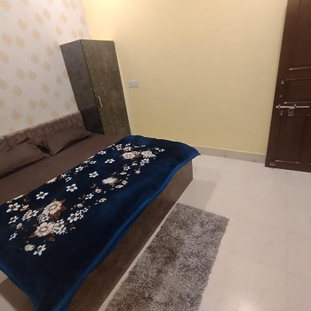 Sudarshan Home Stay Varanasi Exterior photo