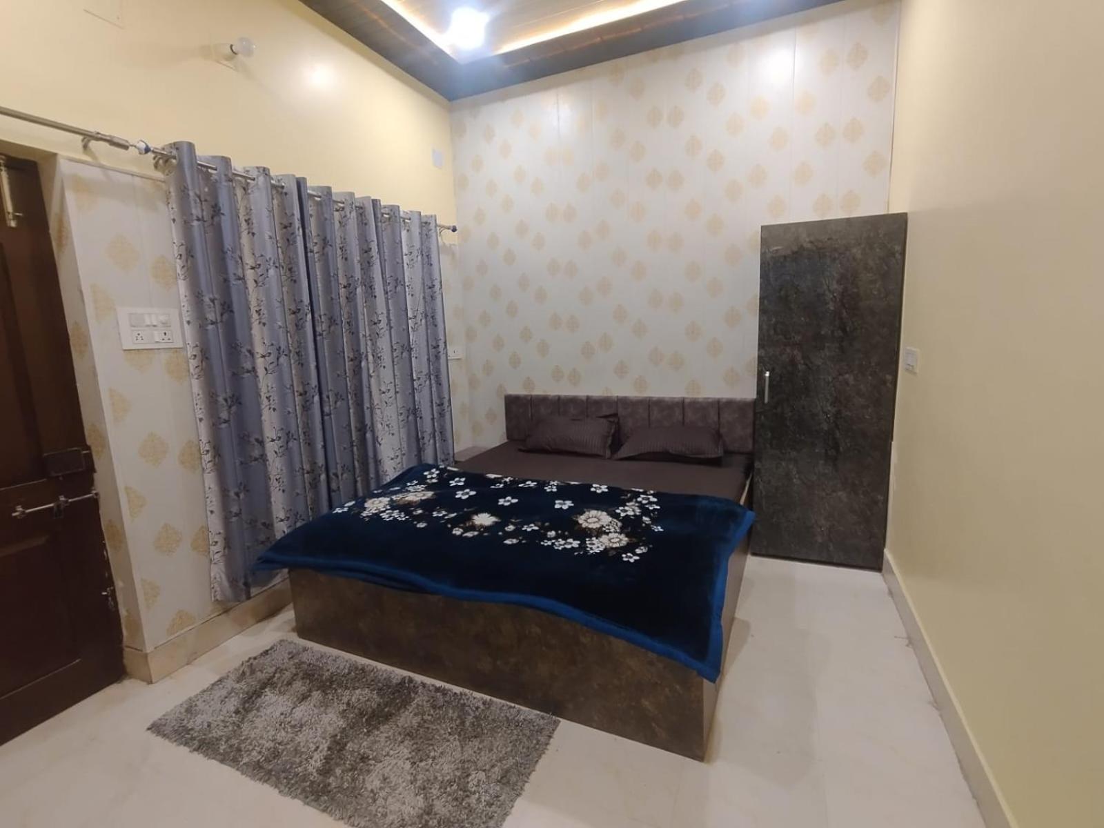Sudarshan Home Stay Varanasi Exterior photo