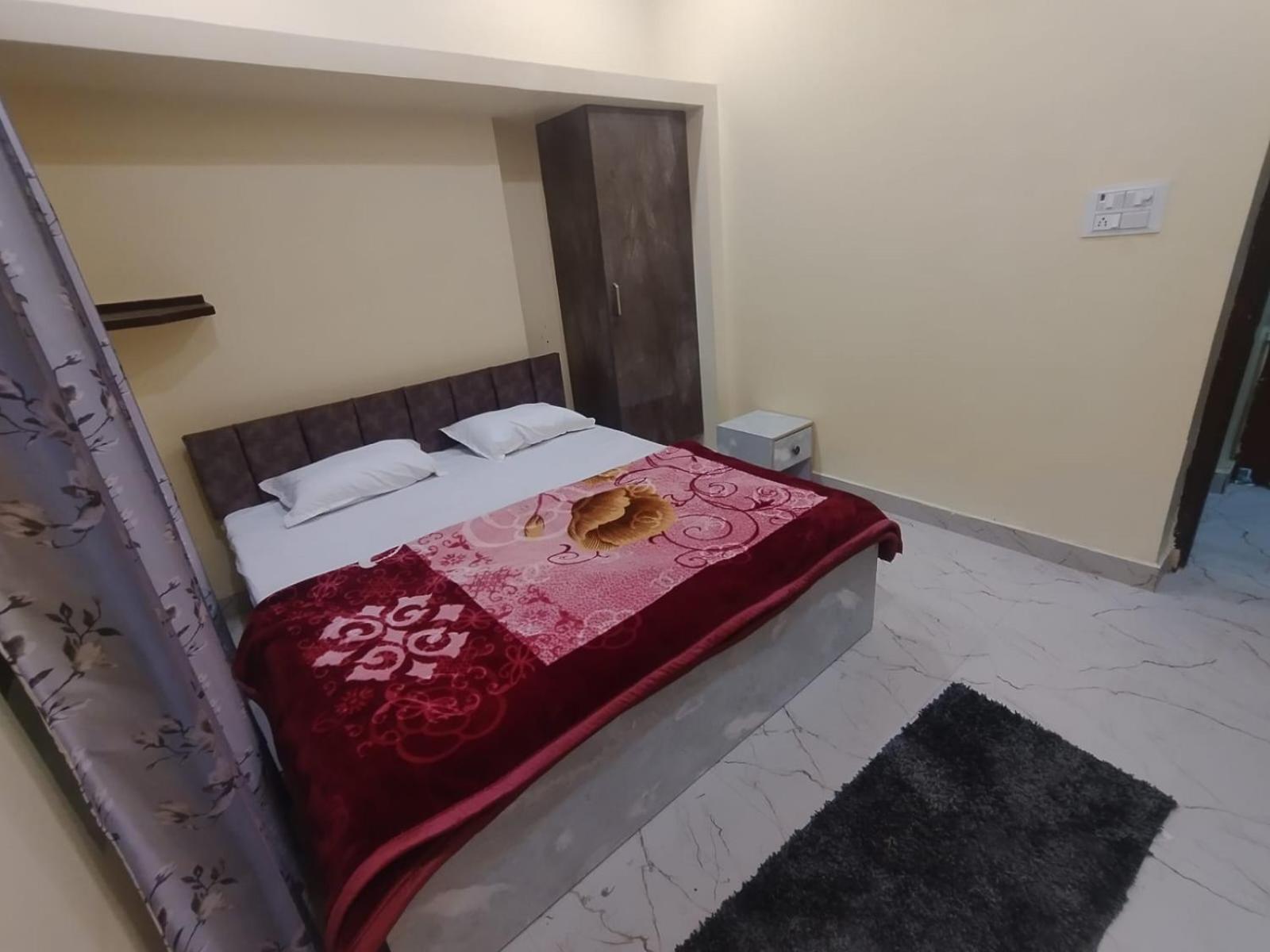 Sudarshan Home Stay Varanasi Exterior photo
