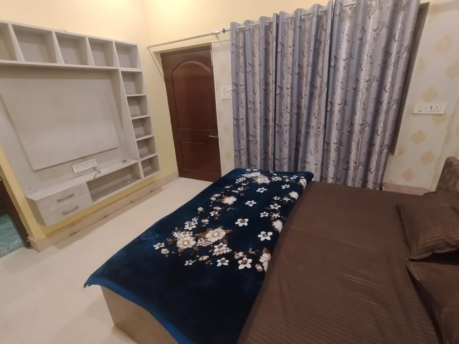 Sudarshan Home Stay Varanasi Exterior photo